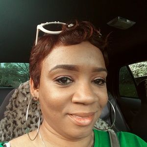 Meet your Posher, Patrease